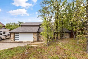 3427 Lakewood Ln in Flower Mound, TX - Building Photo