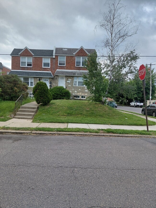 800 Princeton Ave