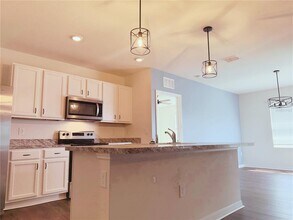 910 Sun Burst Rd in Winter Haven, FL - Building Photo - Building Photo