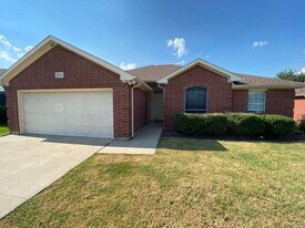 2918 Hilton Head Dr in Grand Prairie, TX - Building Photo