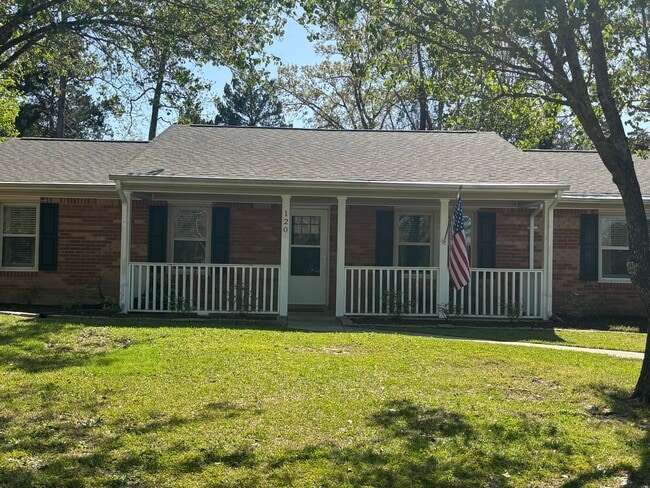 120 Lance Ct in Jacksonville, NC - Building Photo - Building Photo