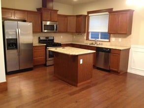 16228 2nd Ave SE in Bothell, WA - Building Photo - Building Photo