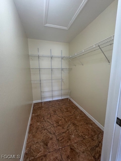 property at 914 Unice Ave N