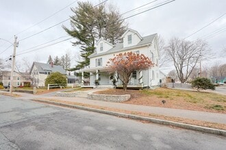 24 Charles St in Westborough, MA - Building Photo - Building Photo