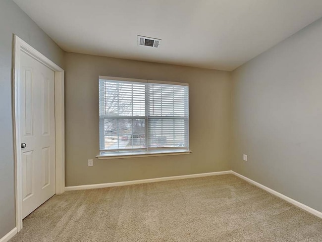 341 Hunslet Cir in Charlotte, NC - Building Photo - Building Photo