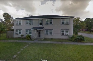 3807 Delano St, Unit 6