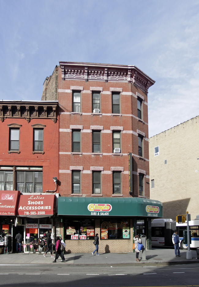 2809 3rd Ave in Bronx, NY - Foto de edificio - Building Photo