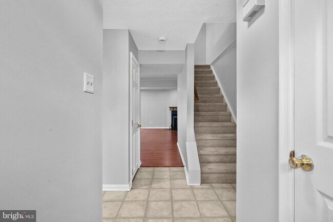 7 Benchly Way in Evesham, NJ - Foto de edificio - Building Photo