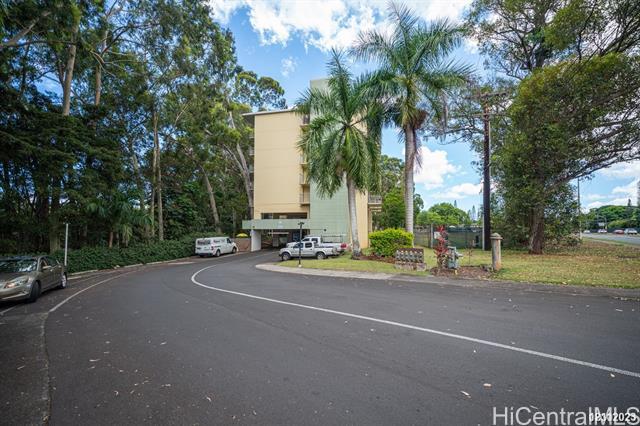 1600 Wilikina Dr in Wahiawa, HI - Foto de edificio - Building Photo