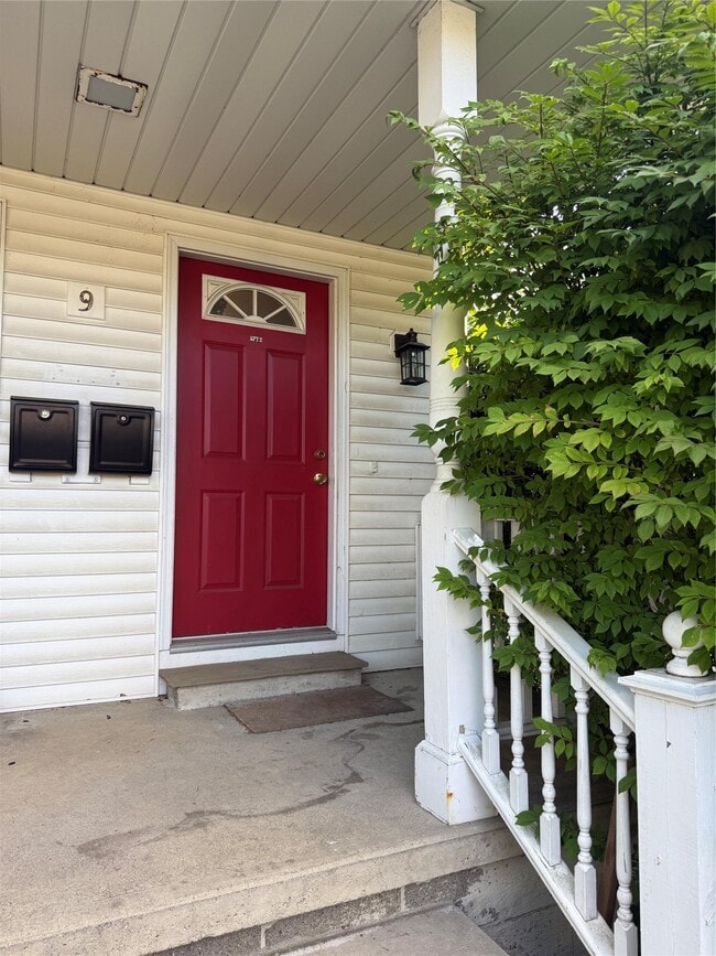 9 Grand St in Warwick, NY - Building Photo - Building Photo