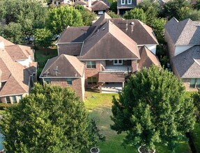 18814 Cove Vista Ln in Cypress, TX - Building Photo - Building Photo