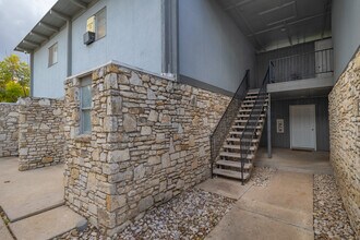 The 209 Apartments in San Antonio, TX - Building Photo - Building Photo