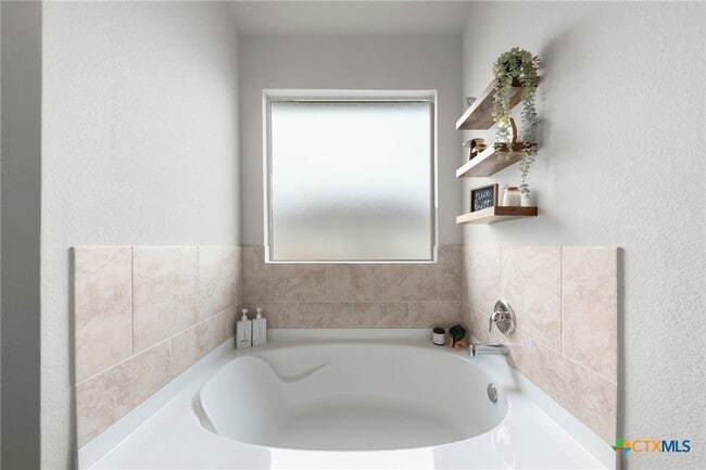 property at 117 Ayla Marie Dr