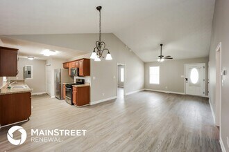 334 Barr Cir in Rex, GA - Building Photo - Building Photo
