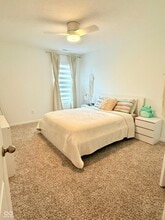 425 Cape May Dr in Westfield, IN - Building Photo - Building Photo