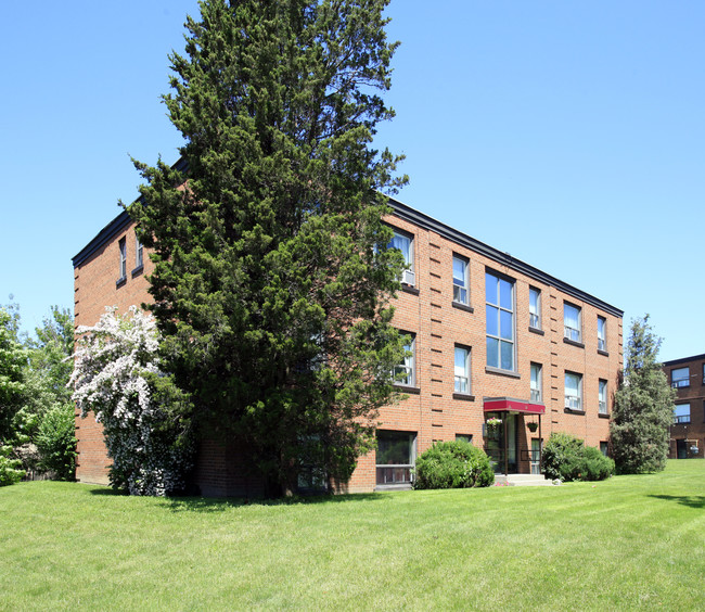 Englehart Apartments in Toronto, ON - Building Photo - Building Photo