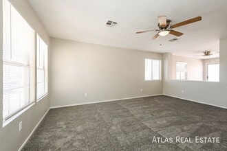 5817 Count Fleet St in Las Vegas, NV - Building Photo - Building Photo