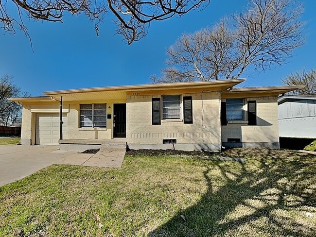 property at 3345 Sidney Dr