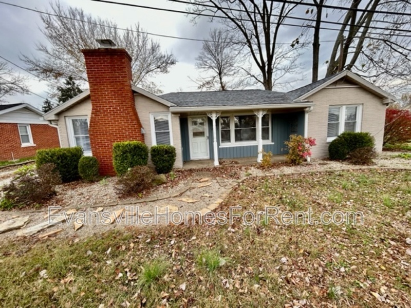 2477 Old Plank Rd in Newburgh, IN - Foto de edificio