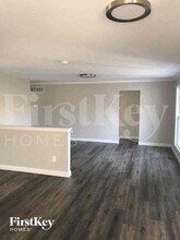 11814 Featherwood Dr, Unit P2139 in St. Louis, MO - Building Photo - Building Photo