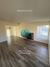 6070 Chester St in Riverside, CA - Building Photo - Building Photo