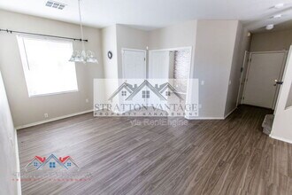 2185 N Mosley Dr in Chandler, AZ - Building Photo - Building Photo