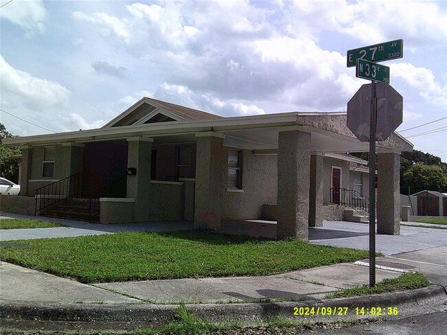 3301 E 27th Ave in Tampa, FL - Foto de edificio - Building Photo