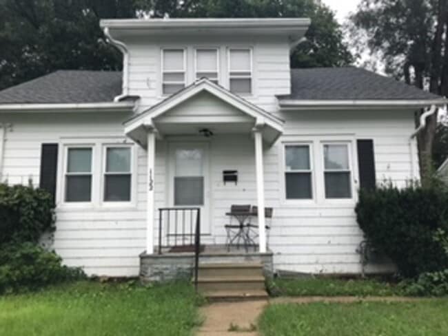 property at 1122 Steely St