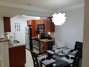 15570 SW 105th Ln in Miami, FL - Building Photo - Building Photo