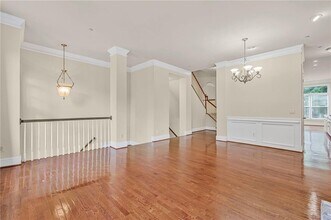 1022 Emory Parc Pl in Decatur, GA - Building Photo - Building Photo