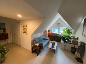 462 Holly Ave in St. Paul, MN - Building Photo - Building Photo