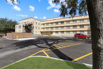 Landmark 301 in Conroe, TX - Building Photo - Building Photo