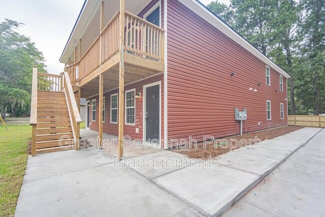 402 E 3rd St in Springfield, GA - Building Photo - Building Photo