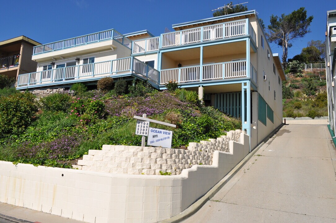 3305 Hilltop Dr, Unit 3305 in Ventura, CA - Building Photo