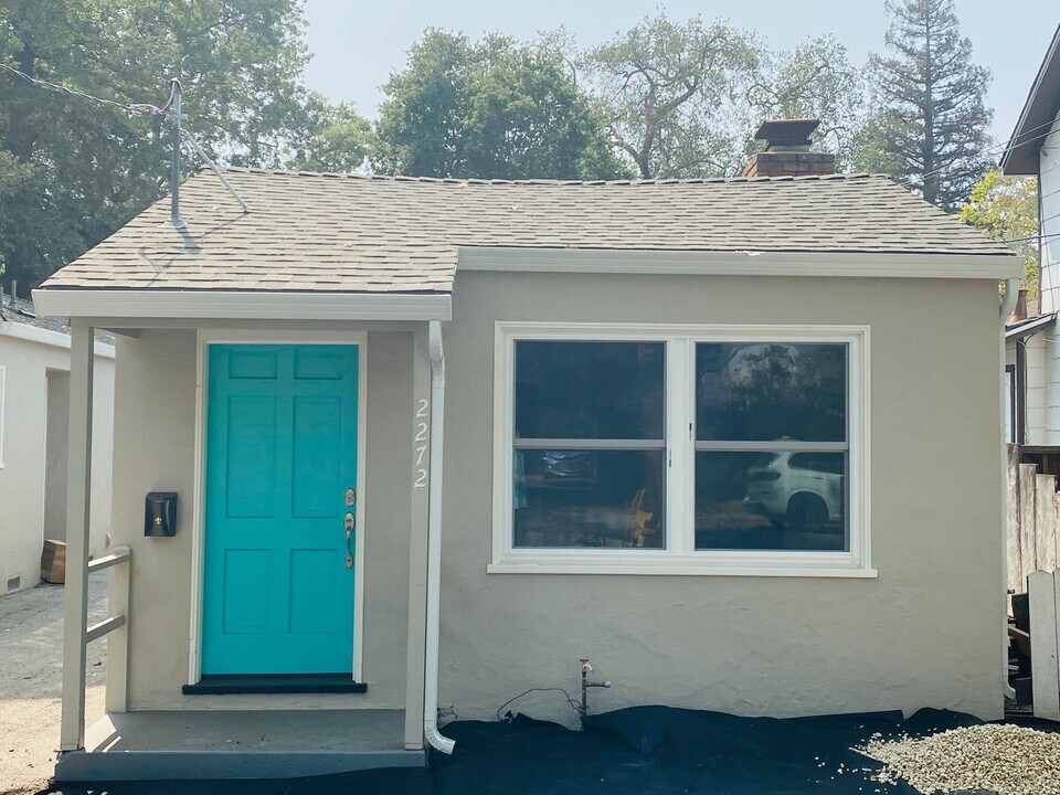2272 Princeton St in Palo Alto, CA - Building Photo