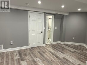 1120 Leslie Dr in Innisfil, ON - Building Photo - Building Photo