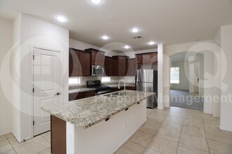 2980 E Ridgewood Ln in Gilbert, AZ - Building Photo - Building Photo
