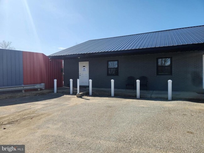 property at 27935 Three Notch Rd