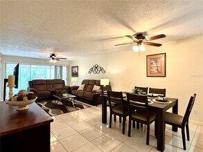 4409 Longmeadow in Sarasota, FL - Building Photo - Building Photo