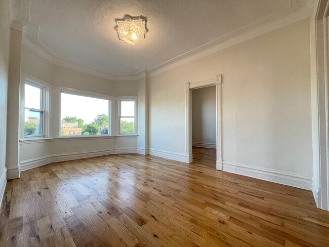 2716 W North Ave, Unit 3f in Chicago, IL - Building Photo - Building Photo