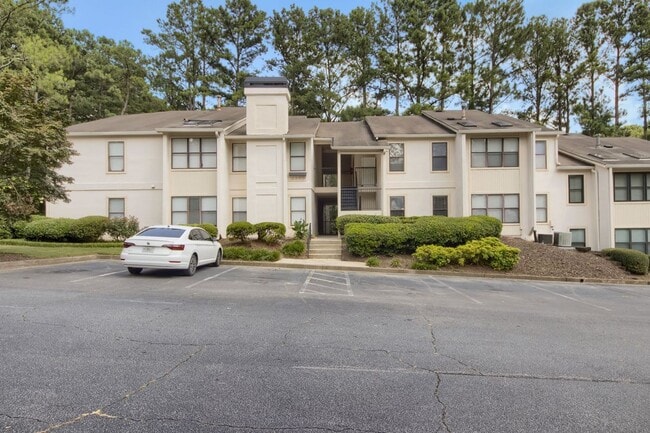 2510 Huntingdon Chase in Atlanta, GA - Building Photo - Building Photo