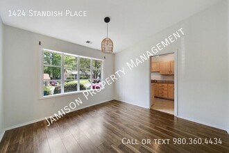 1424 Standish Pl in Charlotte, NC - Building Photo - Building Photo