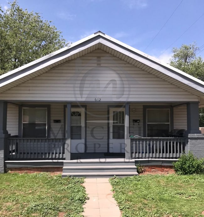 property at 612 SW 17th Ave