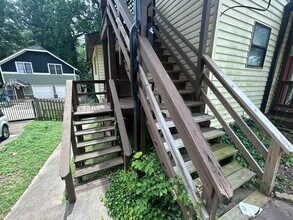 Room in Apartment on Heathcliff St in Charlotte, NC - Building Photo - Building Photo