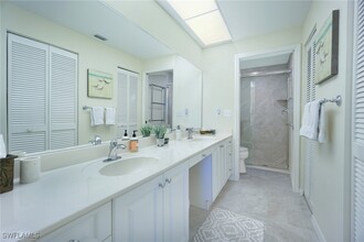 853 Tanbark Dr in Naples, FL - Foto de edificio - Building Photo