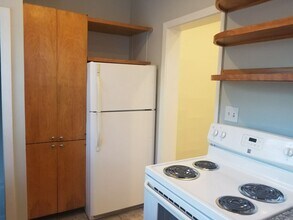 162 E Northwood Ave in Columbus, OH - Building Photo - Building Photo