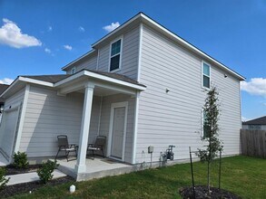 10615 Ridan Wy in Buda, TX - Building Photo - Building Photo