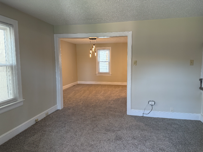 236 Tanner Ave in Hatboro, PA - Foto de edificio - Building Photo