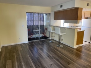 12123 W Bell Rd in Surprise, AZ - Building Photo - Building Photo