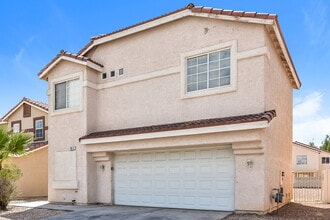 1011 Emerald Stone Ave in North Las Vegas, NV - Building Photo - Building Photo
